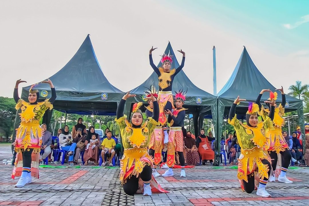 Lomba Senam Kreasi dan Line Dance Ditutup, Ketua KORMI Sulteng Beri Apresiasi