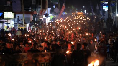 Pawai Obor Sambut Bulan Ramadhan di Parigi Berlangsung Meriah