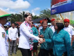 Program Bunga Desa Pemkab Poso Digelar di Desa Doda, Bupati Verna Sampaikan ini