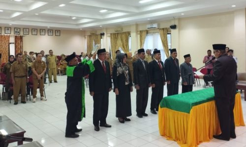 Pj Bupati Parigi Moutong, Lantik 6 Pejabat Pimpinan Tinggi Pratama