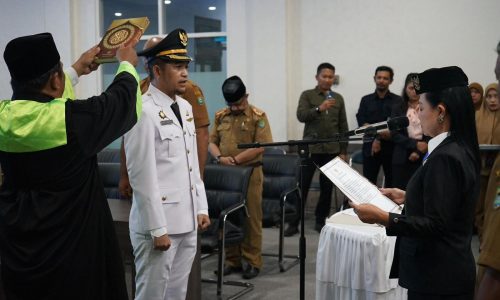 Dilantik Sekda, Fikry Mardjun Resmi Jabat Camat Poso Kota Utara