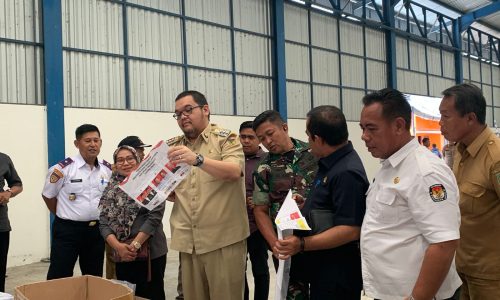 KPU Parigi Moutong Distribusikan Logistik Pemilu 2024