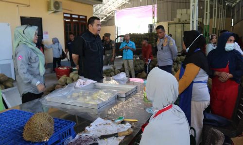 Pelaku Usaha dan Petani Diharap Daftarkan Jenis Varian Durian