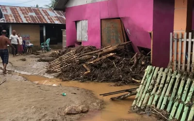 Banjir Bandang Bone Bolango Surut, Warga Lakukan Pembersihan Lingkungan