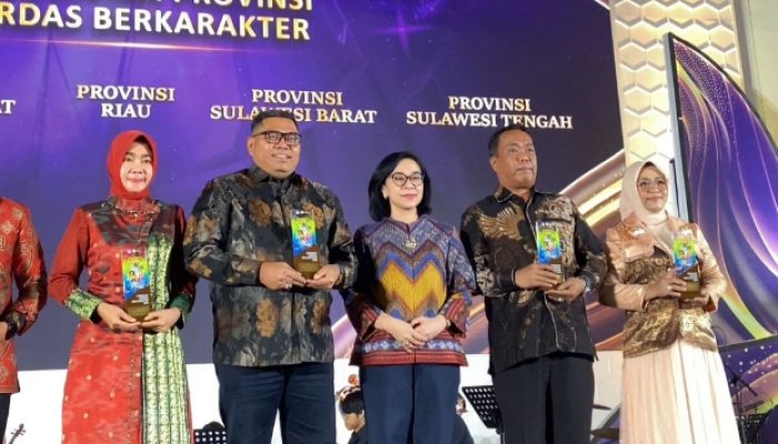 Sulteng Raih Penghargaan Pemerintah Cerdas Berkarakter dari Kemendikbudristek RI