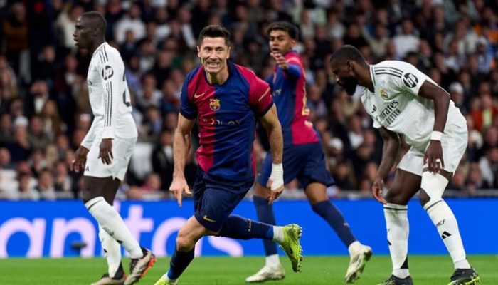 Barcelona Kalahkan Real Madrid 4-0 di Santiago Bernabeu