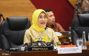 Anggaran KIP Kuliah 2025 Tetap, Komisi X DPR RI Pastikan Hak Mahasiswa Terjamin