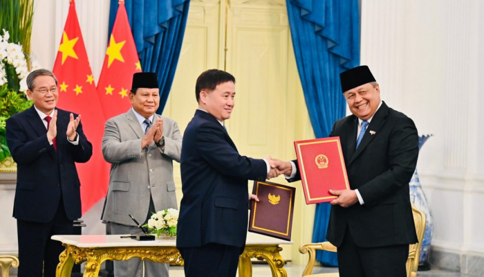 Indonesia–Tiongkok Tandatangani 12 Kesepakatan Strategis di Istana Merdeka