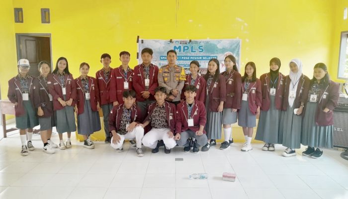 Satgas Madago Raya Bekali Pelajar Poso soal Bahaya Narkoba dan Radikalisme