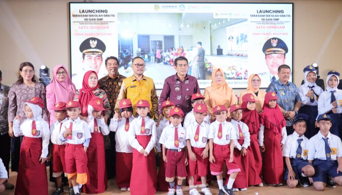 Bupati Parigi: Tidak Ada Lagi Anak Tak Sekolah karena Ekonomi