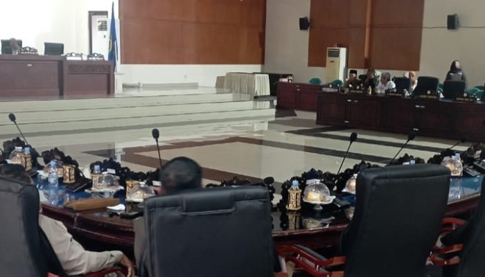 Kuorum Tak Tercapai, Agenda Penting DPRD Parigi Moutong Terpaksa Ditunda