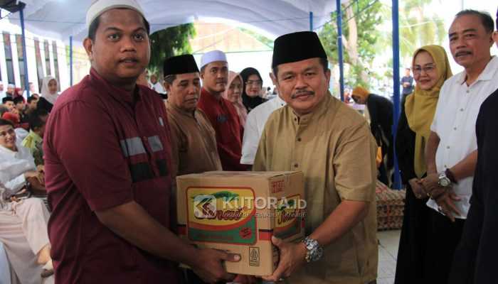 Momentum Ramadan, Pemkab Parigi Moutong Santuni Pesantren dan Panti Asuhan