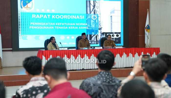 Anwar Hafid: Industri Tumbuh, Hak Pekerja Tetap Terjaga