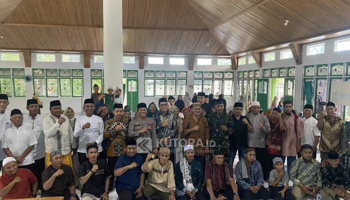 Halal Bihalal di Palasa, Bupati Erwin Tekankan Pembangunan Berbasis Kebutuhan Masyarakat