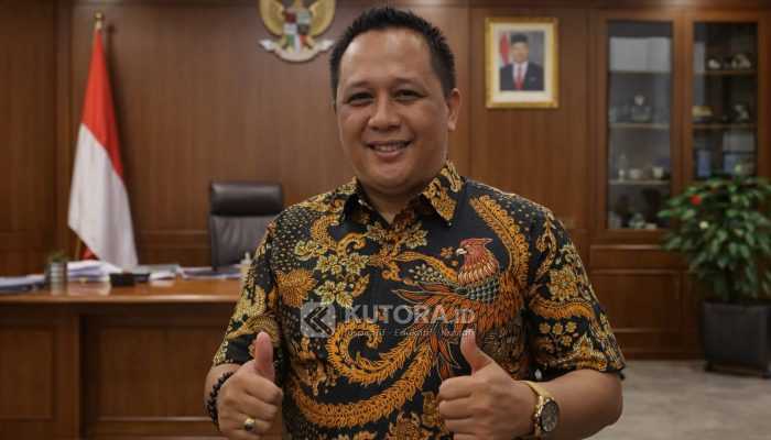 Walk Out di Paripurna LKPJ, Chandra Angkat Isu Penghargaan Tokoh Pemekaran