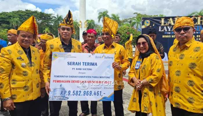 Dorong PAD, Bank Sulteng Serahkan Dividen dan CSR ke Parigi Moutong