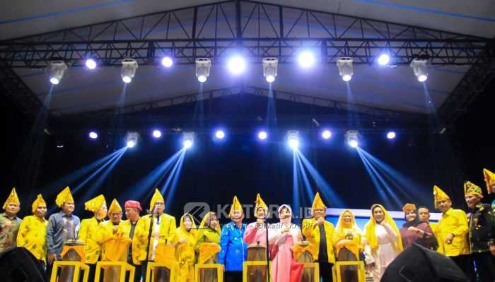 Gemerlap Pembukaan FTT 2026, Bupati Erwin Burase Ajak Majukan Pariwisata Daerah