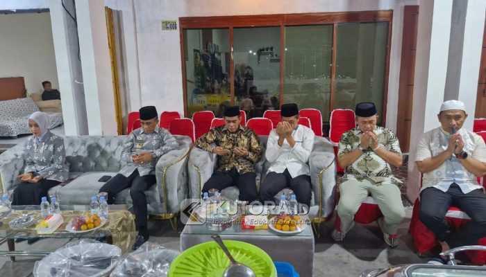 Tahlilan 40 Hari Muhammad Sadak Pererat Silaturahmi Antar Tokoh Daerah