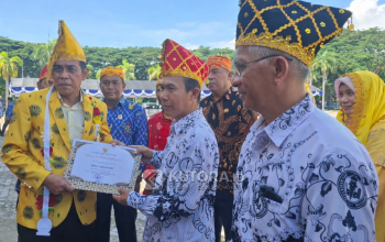 Hardiknas 2026, Pemkab Parimo Apresiasi Dedikasi Guru di Wilayah Terpencil