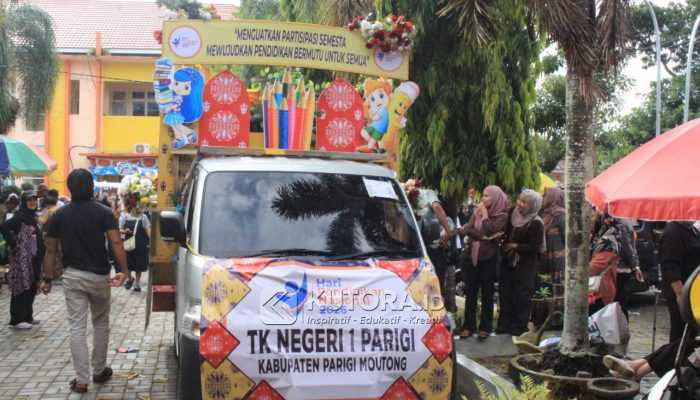 Pawai Karnaval PAUD Warnai Perayaan Hari Pendidikan Nasional di Parigi Moutong