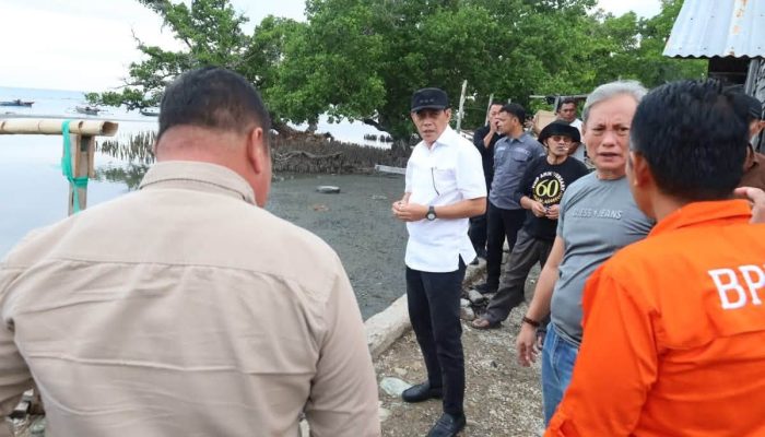 Abrasi Ancam Permukiman Warga Palasa, Bupati Erwin Turun Langsung Pastikan Penanganan
