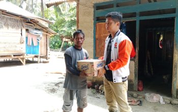 PKS Parigi Moutong Salurkan Bantuan untuk Korban Banjir Bandang di Desa Avolua