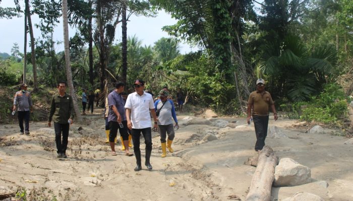 350 KK Terdampak Banjir Toboli Barat, Pemkab Siapkan Pasokan Air Bersih