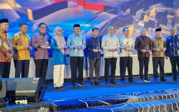 Anak Tidak Sekolah hingga Budaya Sekolah Aman, Parigi Moutong Raih Dua Penghargaan