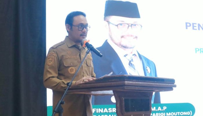 Zulfinasran Lepas 163 Mahasiswa Untad untuk Perkuat Program Kesehatan Masyarakat Parimo